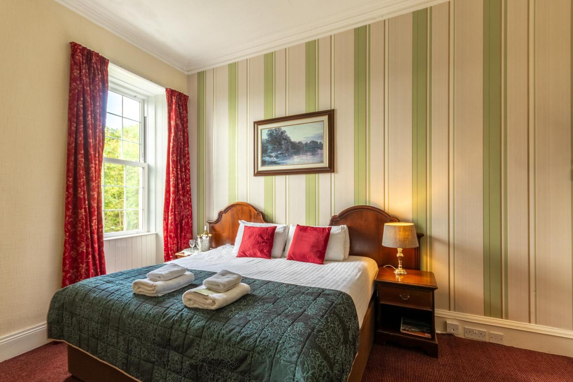 Gairloch Hotel 'A Bespoke Hotel' Luaran gambar